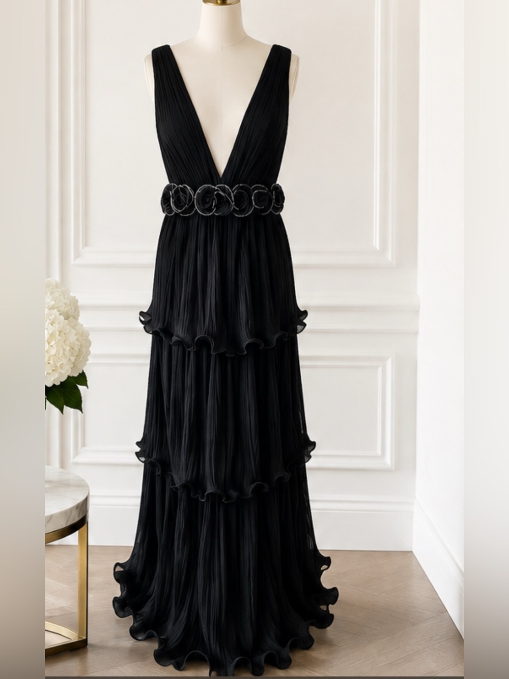 NWOT IEENA for Mac Duggal Black Rosette Ruffle Gown Size 8 Evening Dress